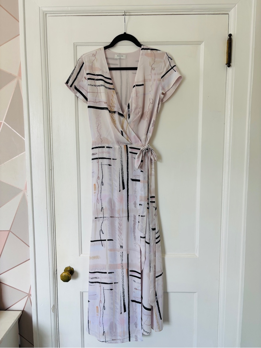 Aritzia Babaton Slit Wrap Dress Abstract Art Print Blush Pink Maxi Size Small